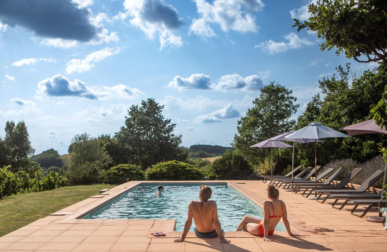 Au Mas Des Calmettes Bed and Breakfast Parisot  Εξωτερικό φωτογραφία