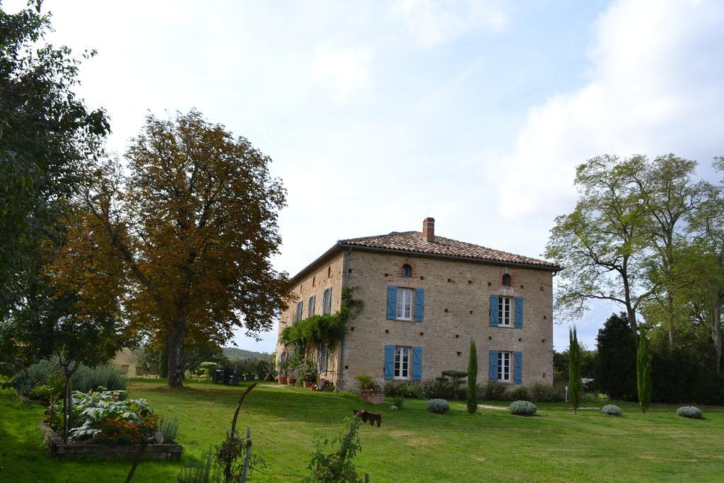 Au Mas Des Calmettes Bed and Breakfast Parisot  Εξωτερικό φωτογραφία