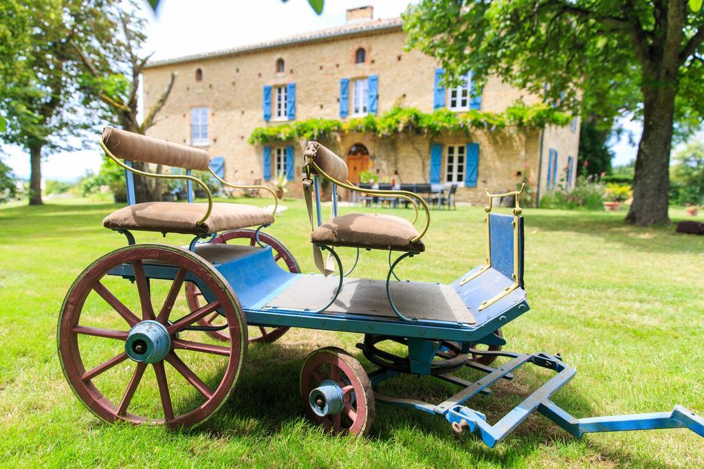 Au Mas Des Calmettes Bed and Breakfast Parisot  Εξωτερικό φωτογραφία