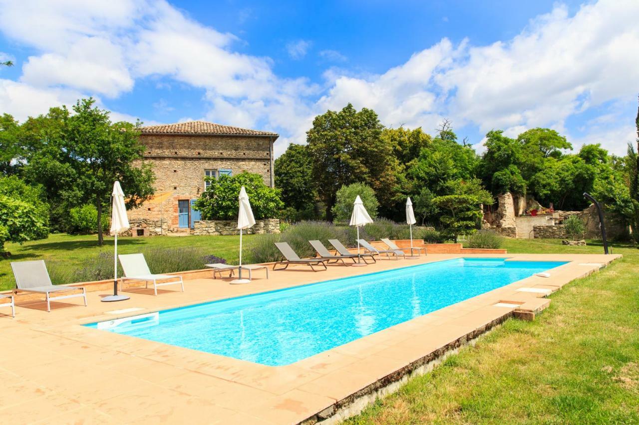 Au Mas Des Calmettes Bed and Breakfast Parisot  Εξωτερικό φωτογραφία